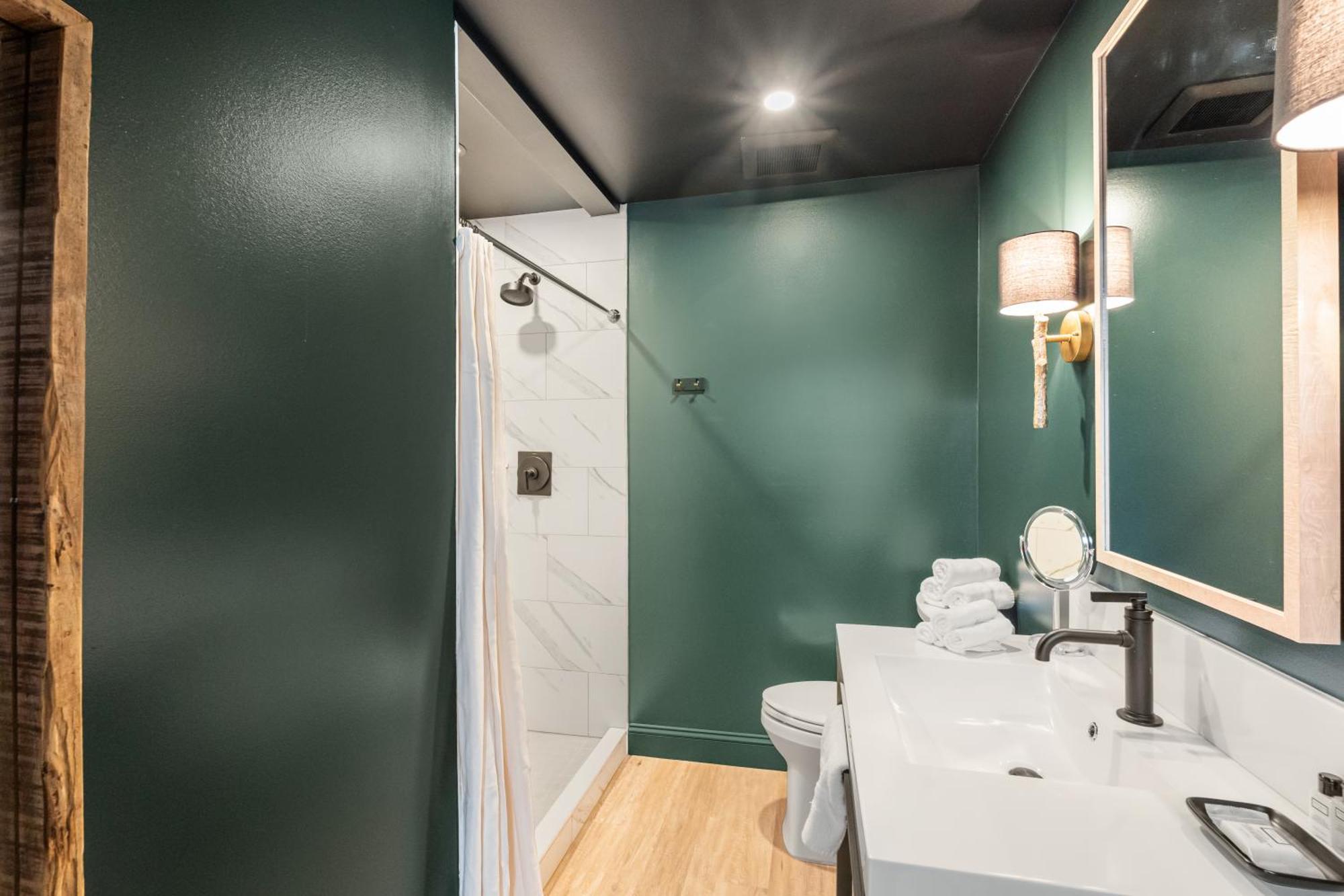 Inn At Mount Snow ウェスト・ドーバー エクステリア 写真