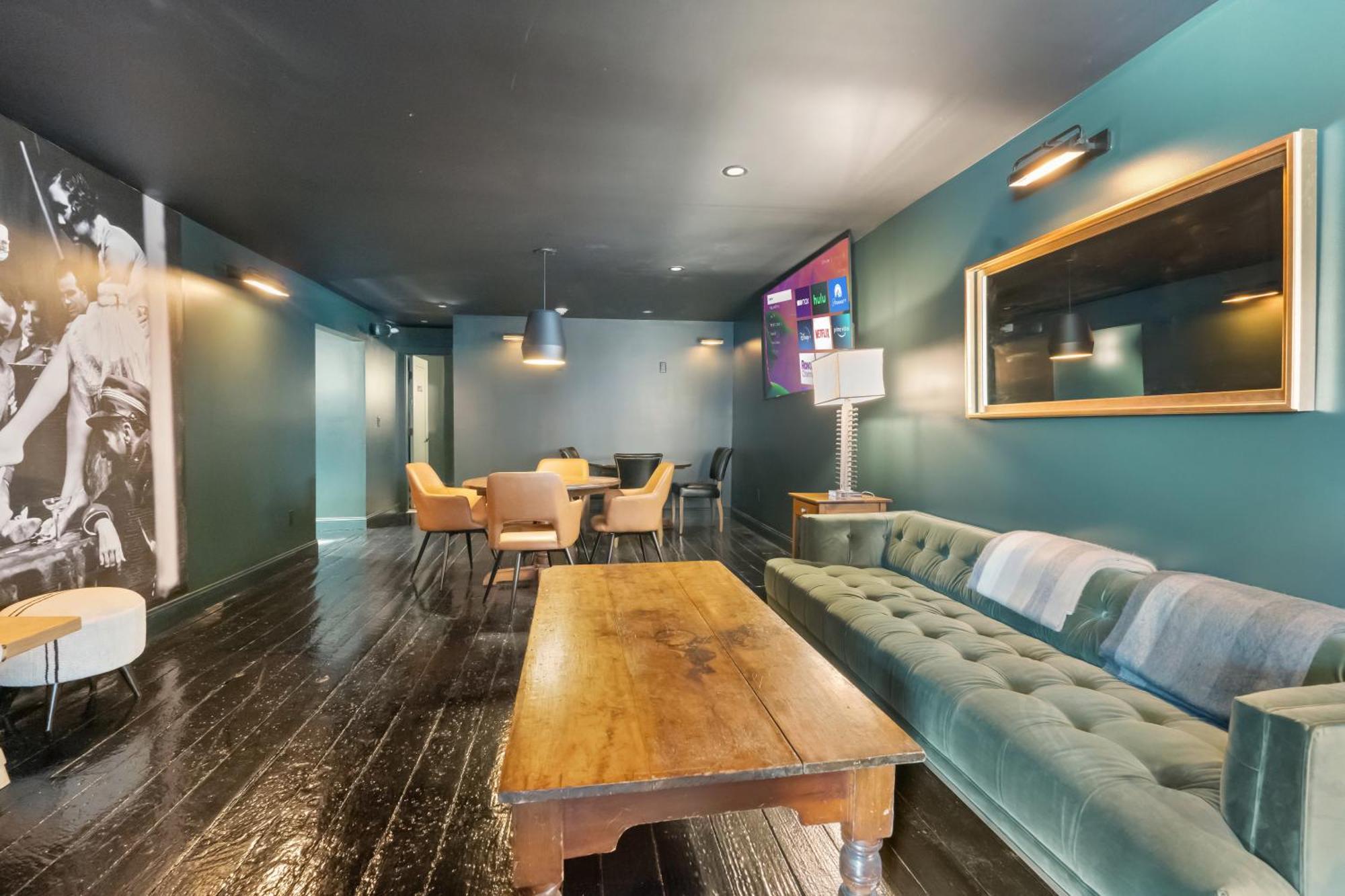 Inn At Mount Snow ウェスト・ドーバー エクステリア 写真