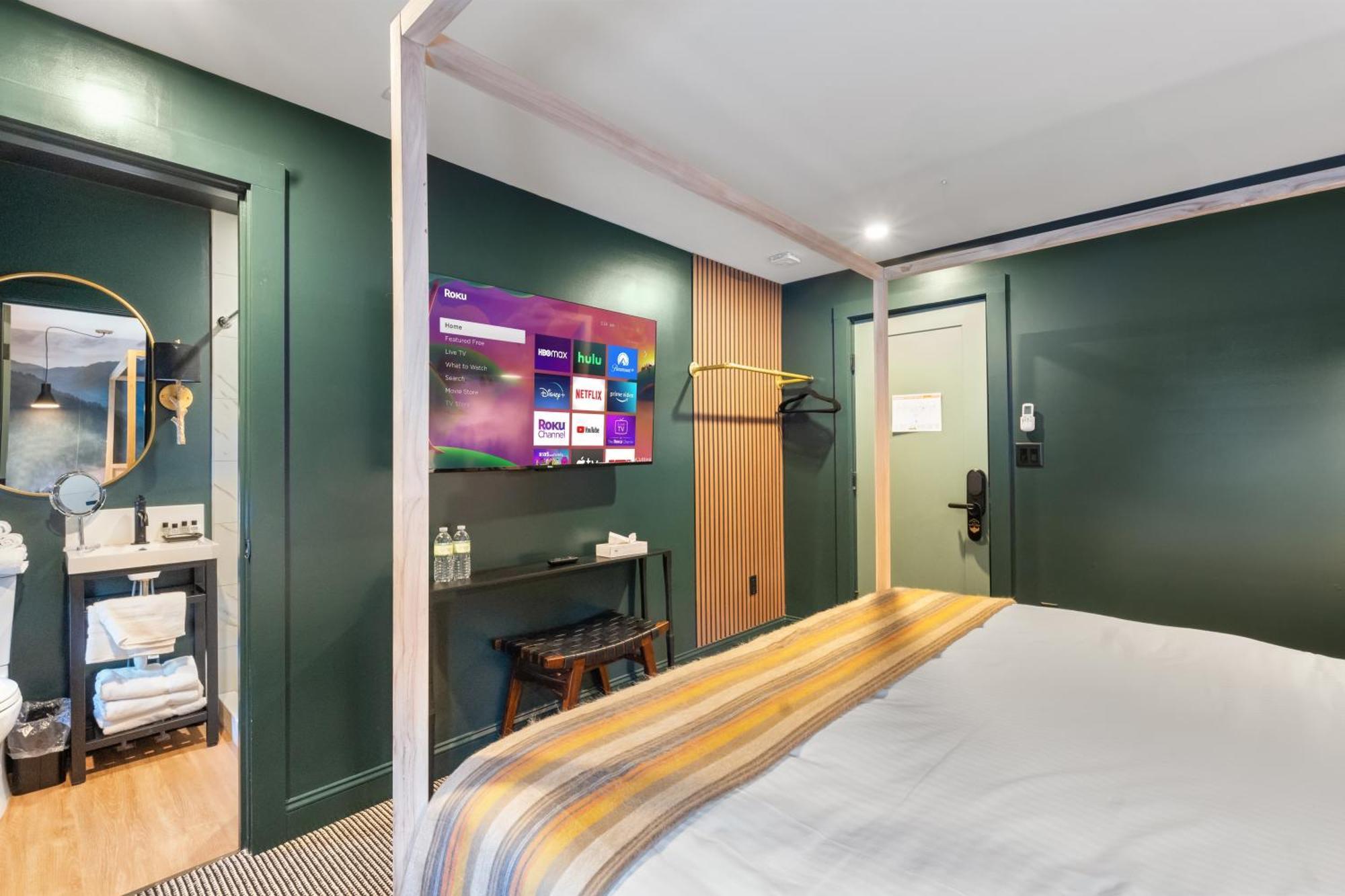 Inn At Mount Snow ウェスト・ドーバー エクステリア 写真