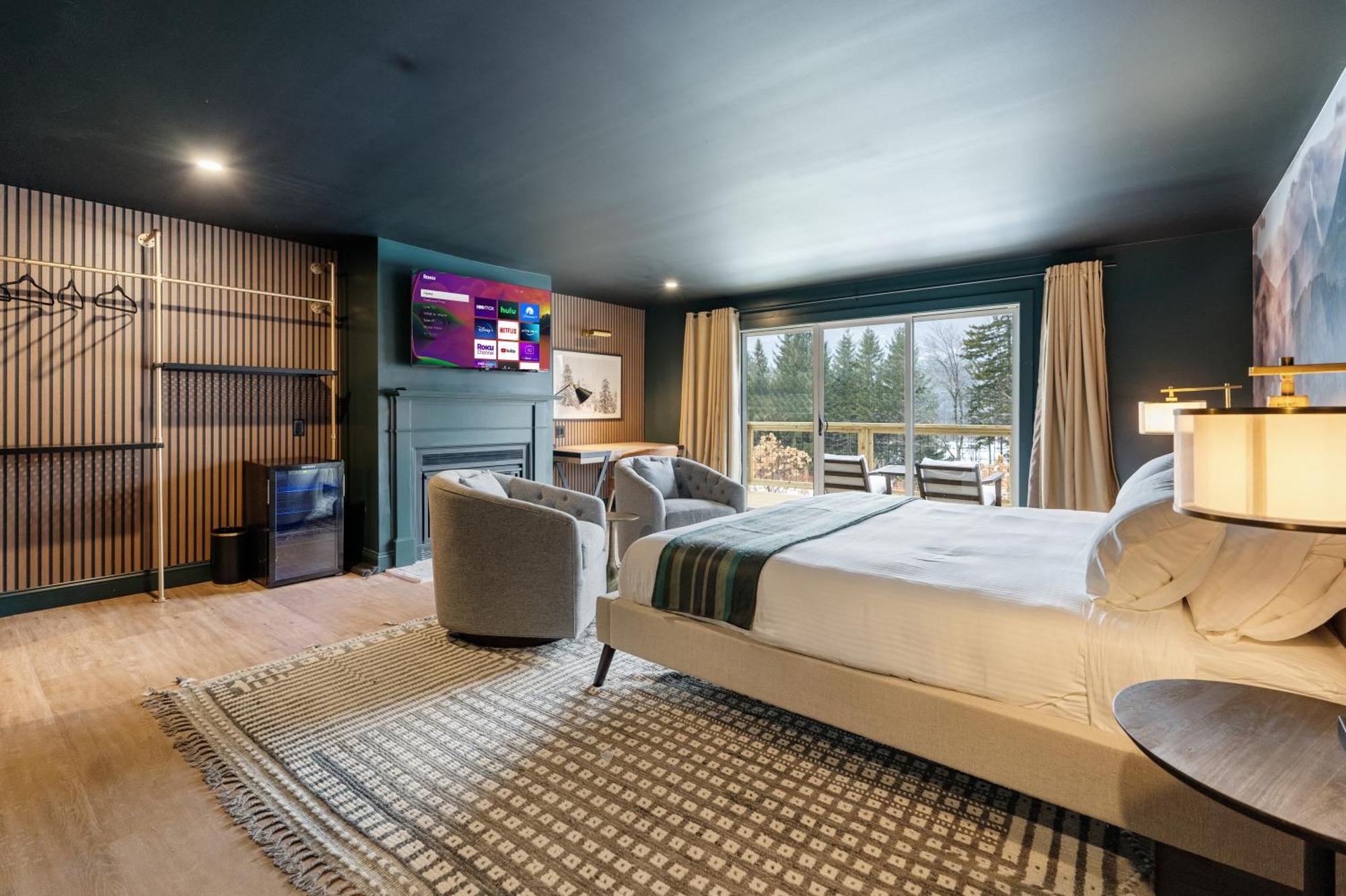 Inn At Mount Snow ウェスト・ドーバー エクステリア 写真